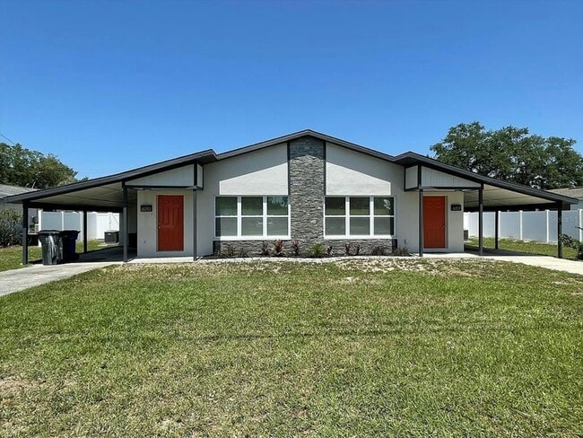 Building Photo - 6012 Rex Hall Ln Unit 6012