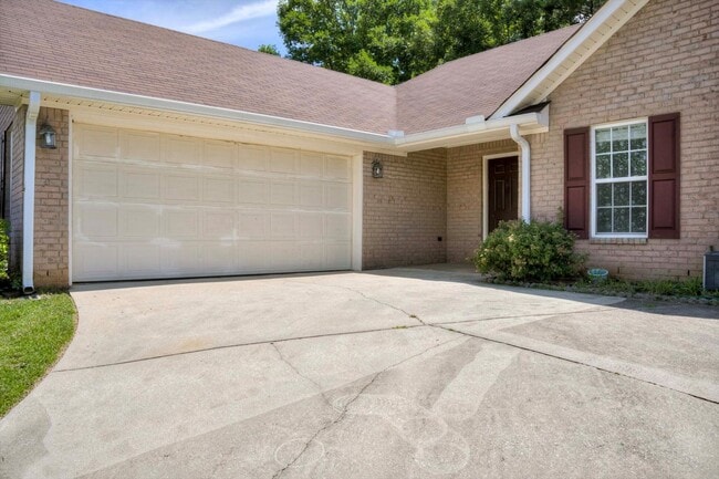 Photo - 3 bed/2 bath Brick Ranch in Grovetown, GA 30813