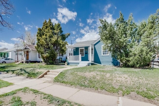 Photo - 3703 S Sherman St Unit B