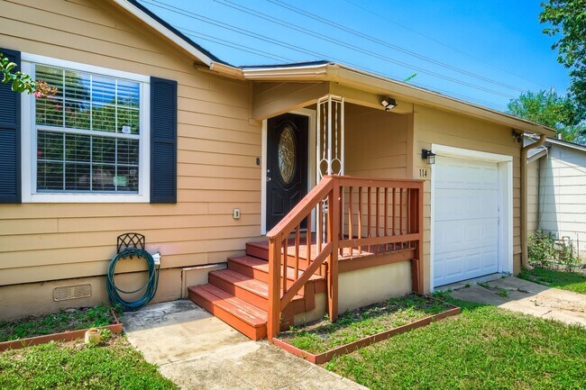 Photo - Alamo Heights home available now!
