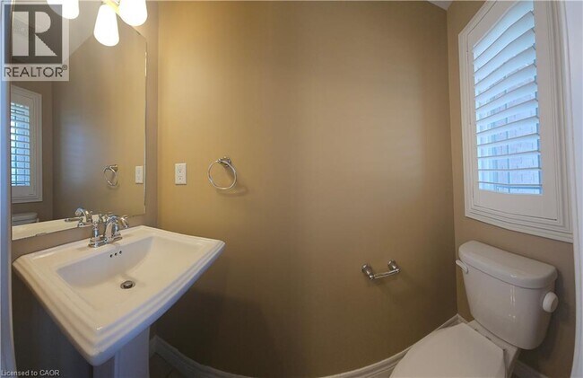Photo - 91 Chamomile Dr