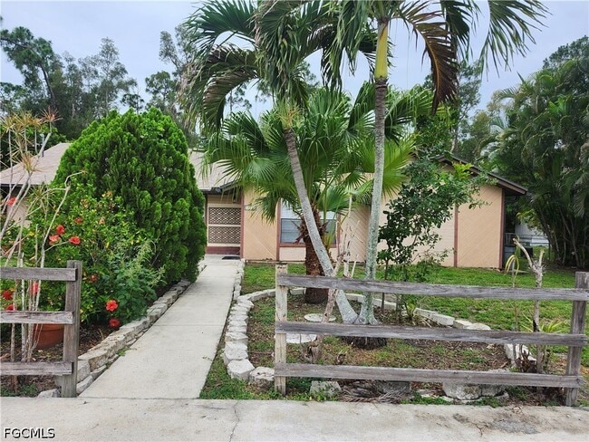 Building Photo - 19136 Miami Blvd