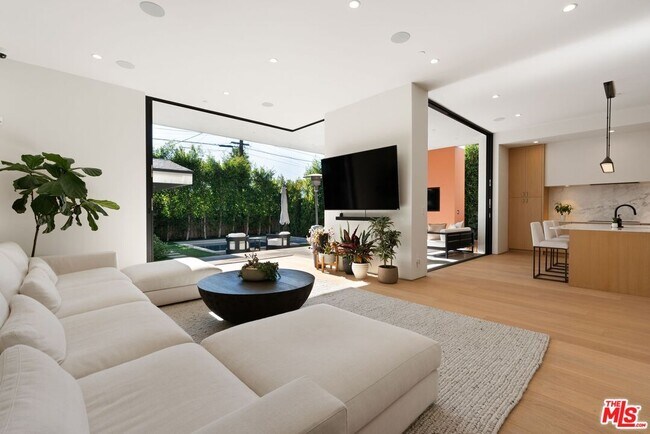 Photo - 6258 Drexel Ave