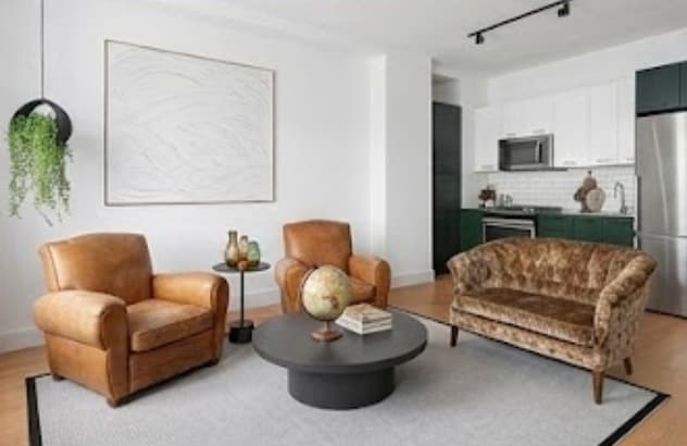 Building Photo - 138 John St