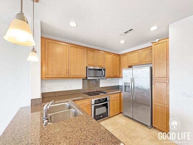 Building Photo - Charming 1BD/1BA Condo in Carmel Valley with Walk-In Closet, Balcony & In-Unit Laundry Unit 330