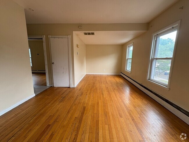 Building Photo - 249 Munson St Unit 2 Rental