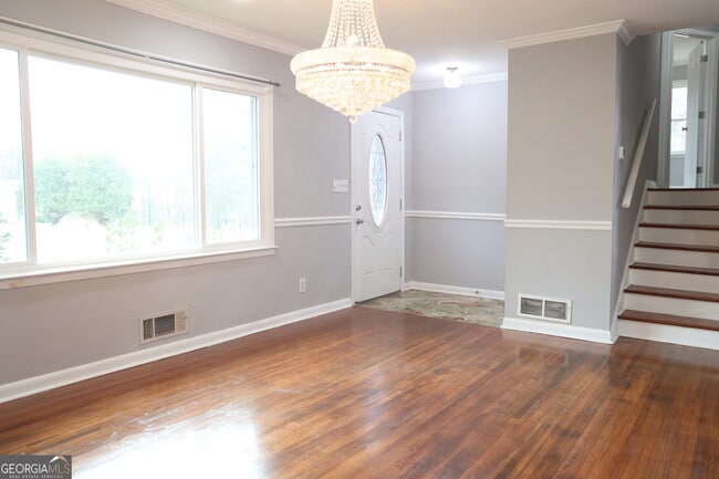 Photo - 2657 Crestdale Cir SE