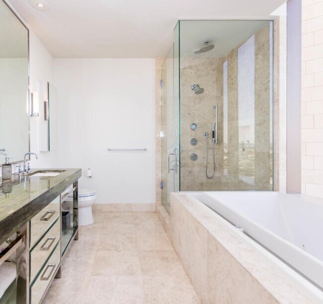 Photo - ST REGIS Unidad N07105