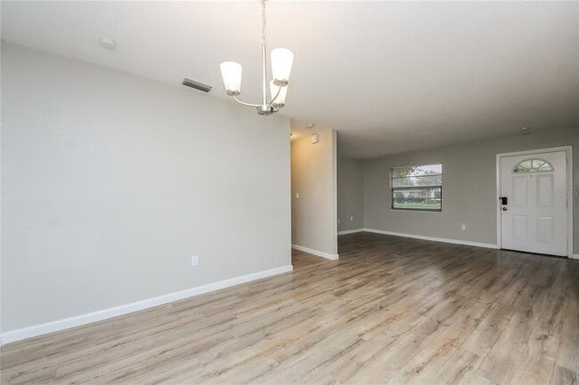 Photo - 4415 Brooke St
