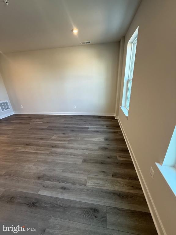Photo - 8144 Foxwood Dr