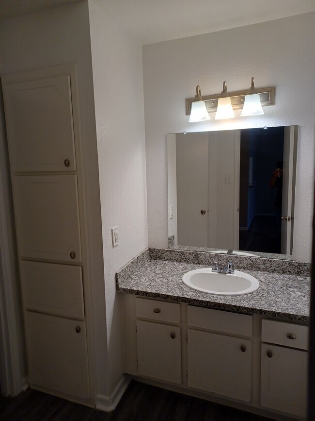 Photo - 74 Lyerly Place