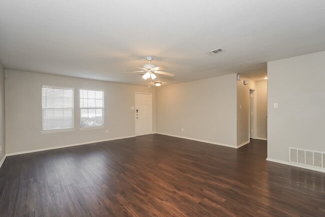 Photo - 2545 Grand Gulf Rd