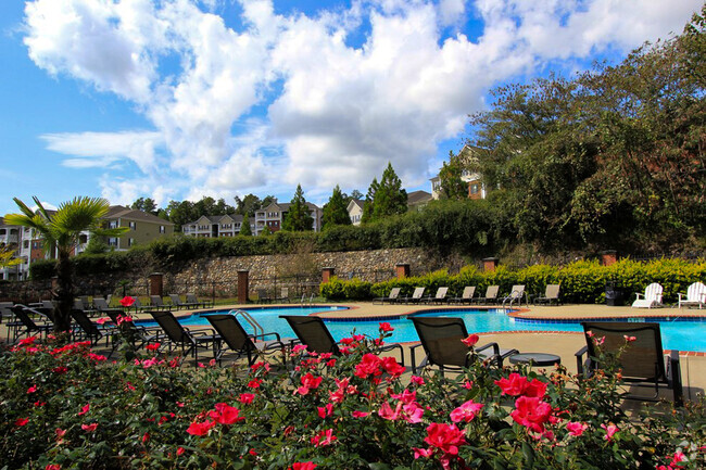 Building Photo - The Bluffs at Riverview Rental