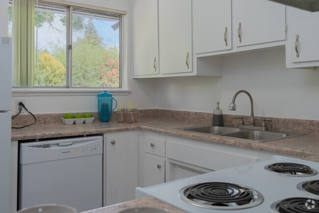 2 habitaciones, 1 baño - 950 pies cuadrados - Cocina - Sandpiper Cove