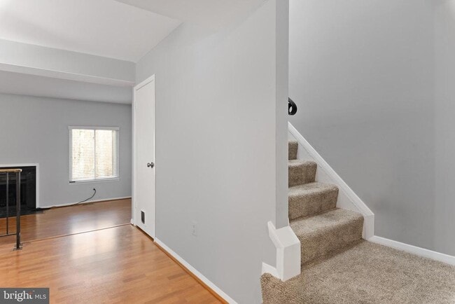Photo - 1225 Driftwood Ct