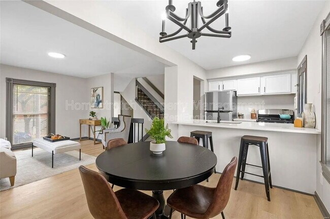 Photo - 1001 Lami St