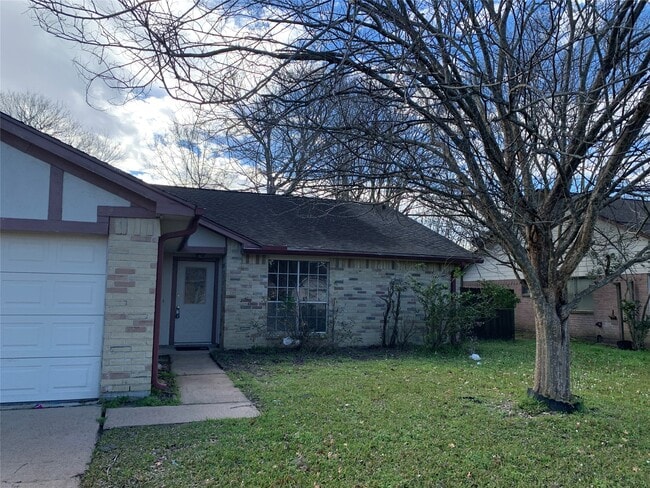 Photo - 2511 Radcliffe Dr