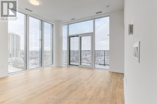 Photo - 1285 Dupont St Unité 1204