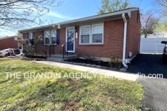 Photo - 3728 Red Fox Dr NW