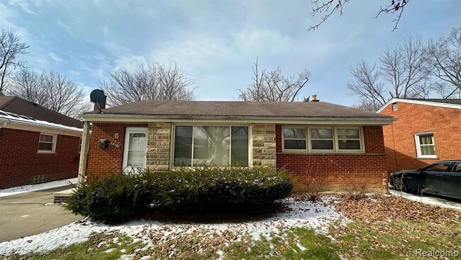 Building Photo - 24101 Westhampton St