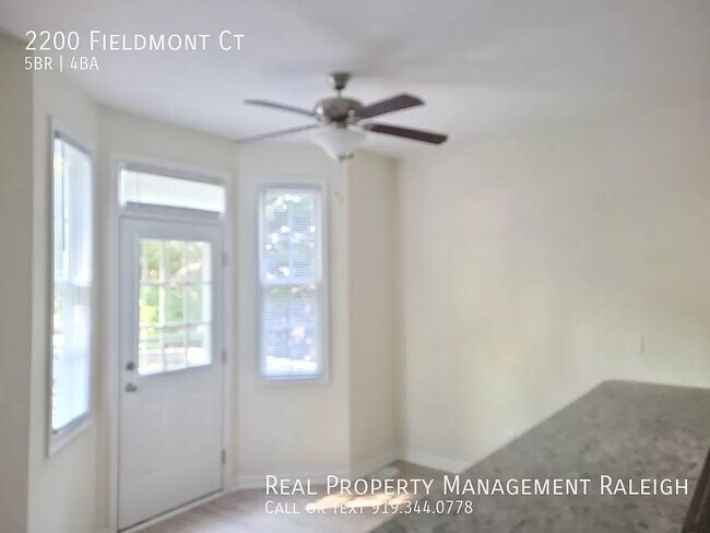 Room in House on Fieldmont Ct