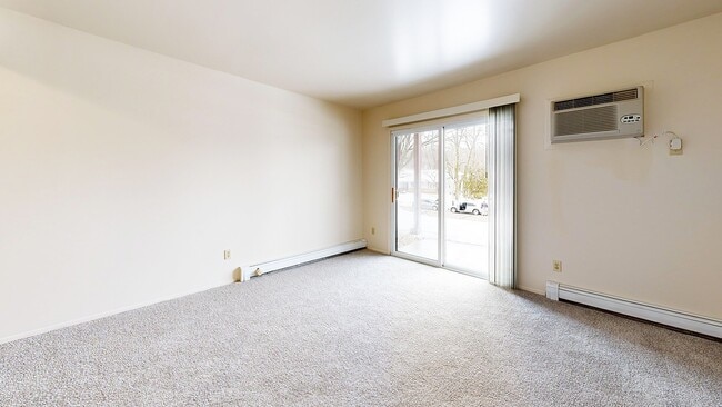 Wood Creek Apartments