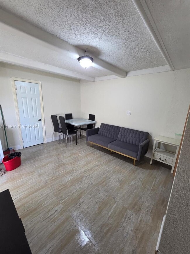 1420 SW 129th Ct Unit 1