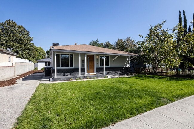 Building Photo - Keystone Unit 1