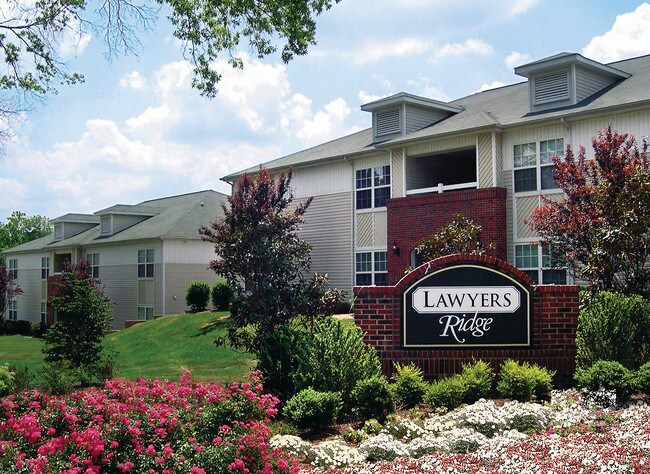 Photo - Lawyers Ridge