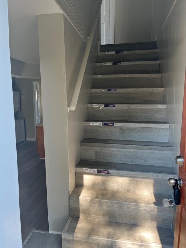 Photo - 229 S Lipona Rd