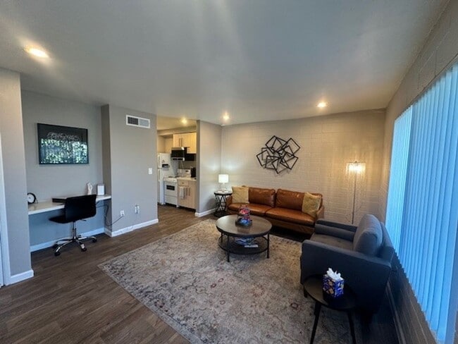 Photo - Welcome to The Flats Downtown!