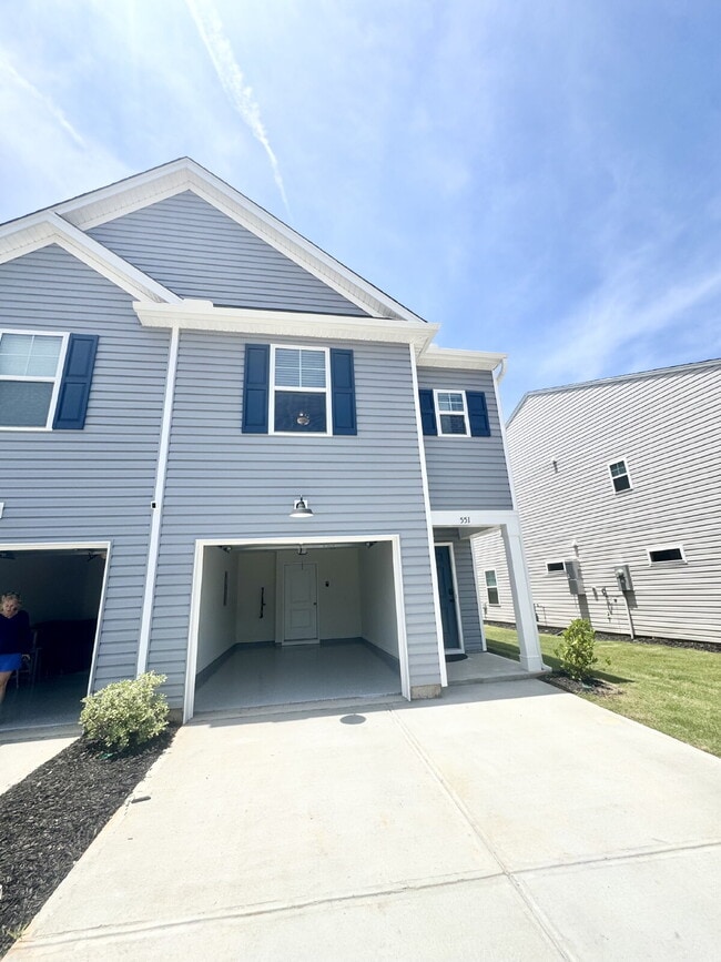 Photo - Brand new townhome - Perfect for students or families