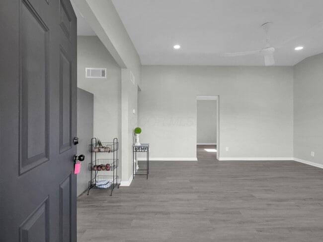 Photo - 452 Stella Ave