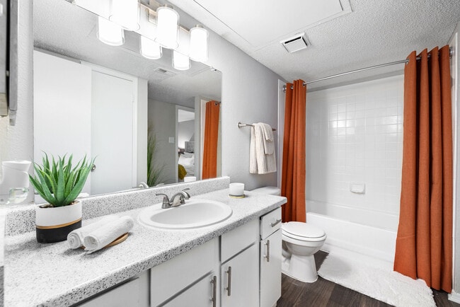 Photo - Flats on Mill