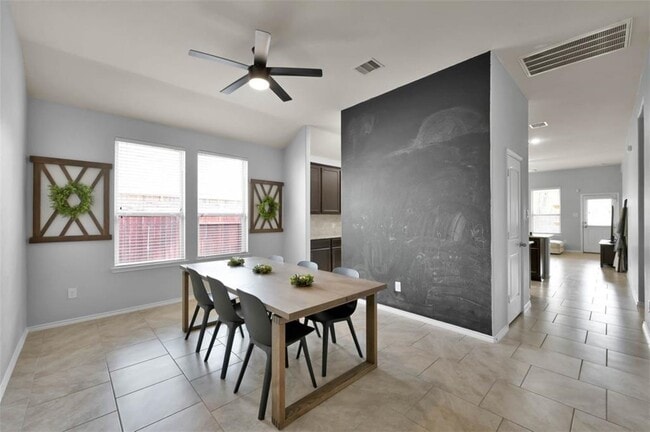 Photo - 14030 Wolftrap Ln