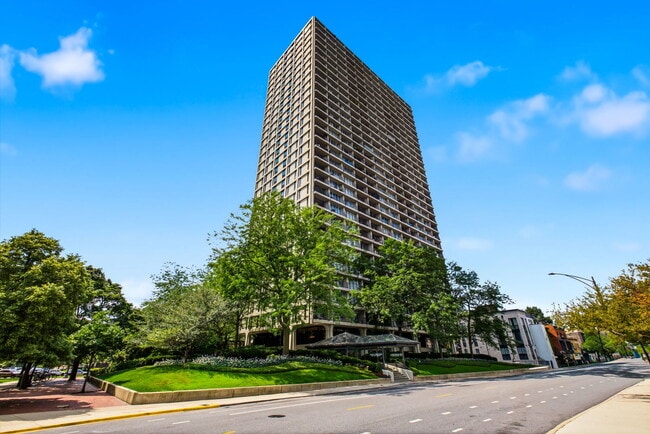 Photo - 1960 N Lincoln Park W Unit 1206
