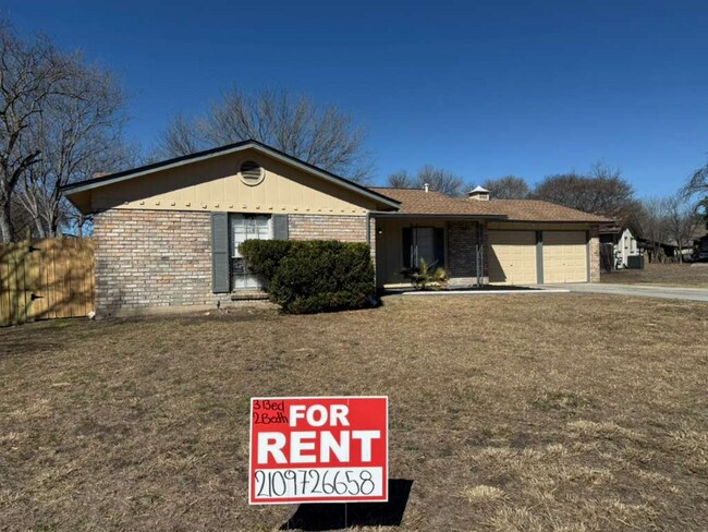 Photo - 5419 Lk Grv Dr