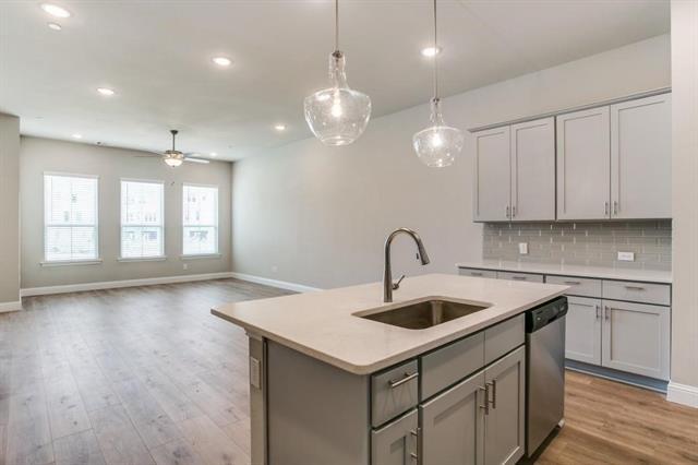 Photo - 340 Almanor St