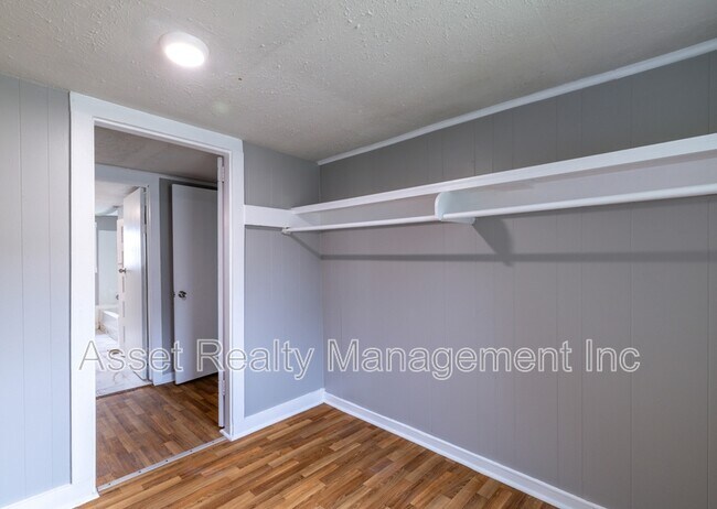 Photo - 2608 Piedmont St NW