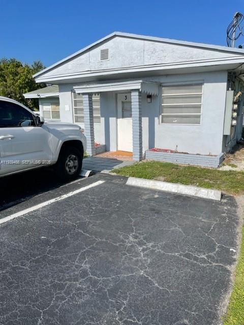 Building Photo - 5411 Ravenswood Rd Unit 3