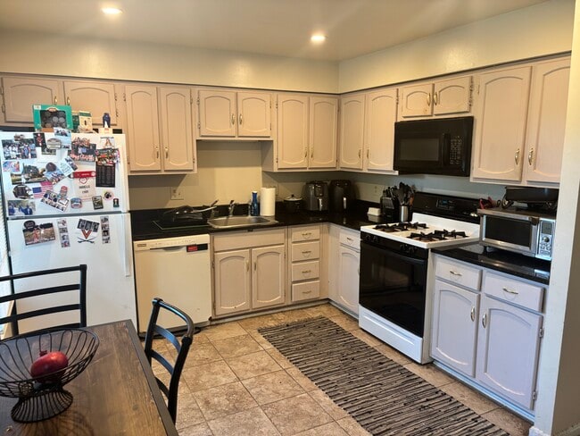 Photo - 2136 Langston Blvd