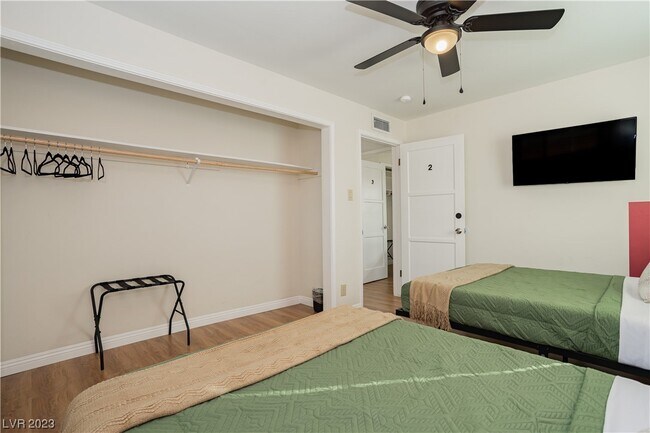 Photo - 2205 Santa Paula Dr