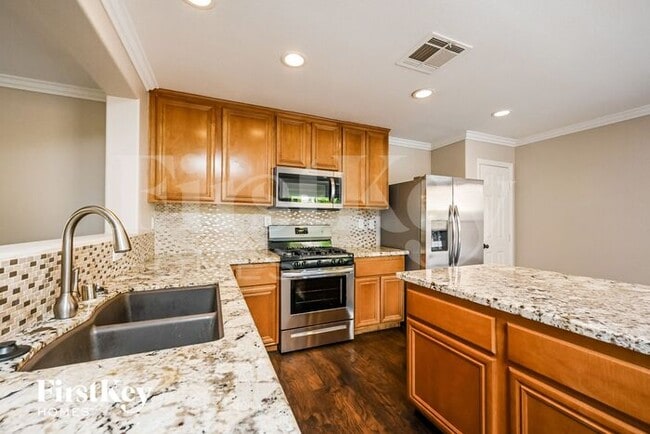 Photo - 11193 Saddle Iron St