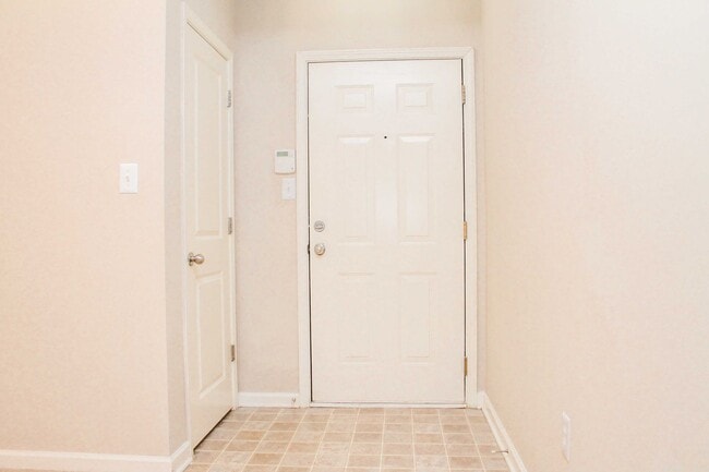 Photo - 705 Walker Square Unit #2D