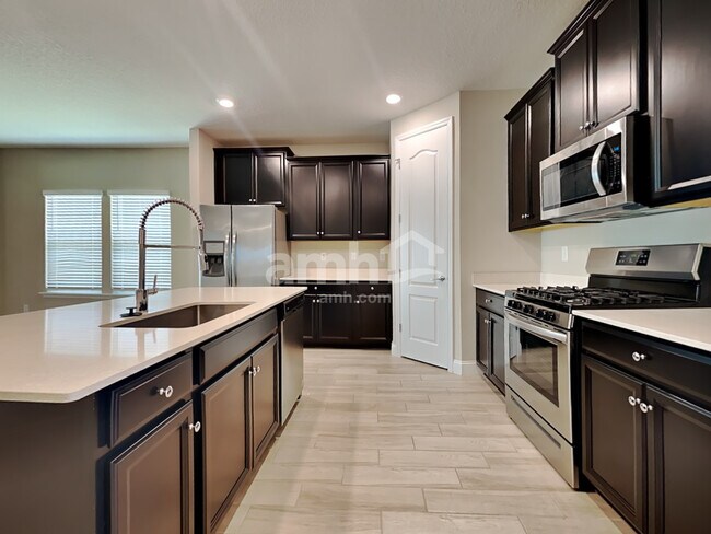 Photo - 82 Cobalt Ln