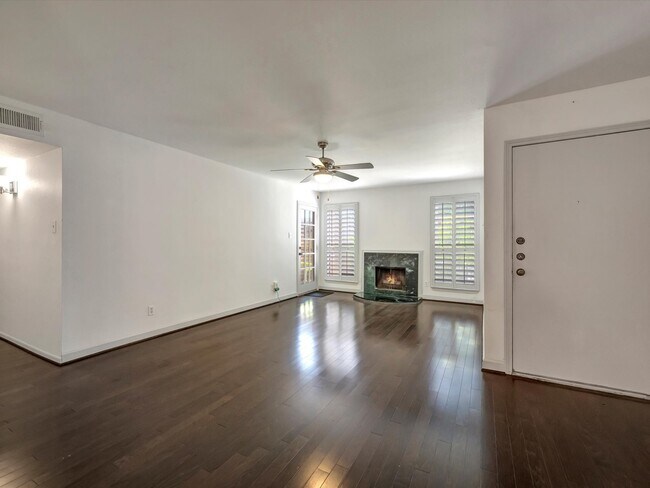 Photo - 1601 S Shepherd Dr Unit 138