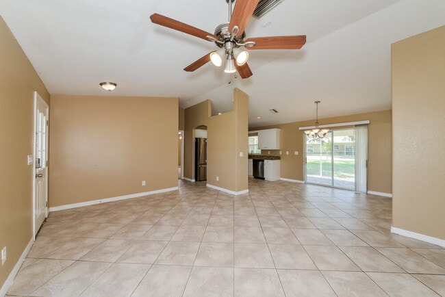Photo - 4643 Mermell Cir