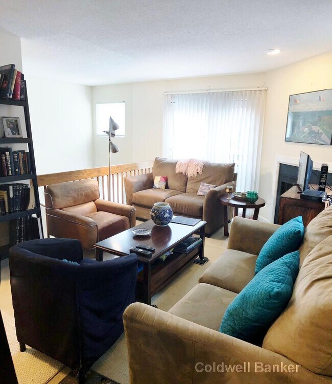 Photo - 24 Alton Pl Unit #24A