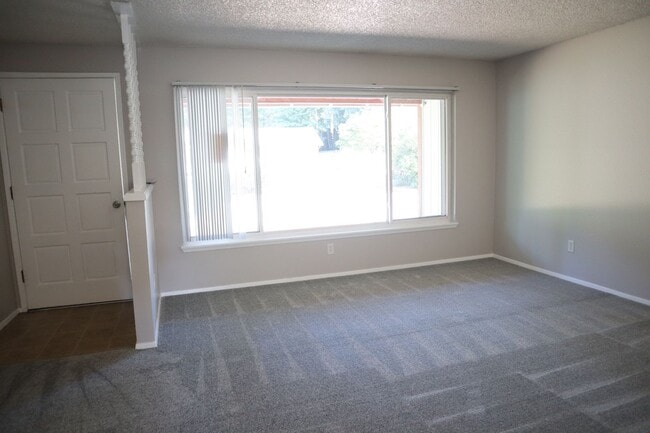 Photo - 4518 NE 142nd Ave