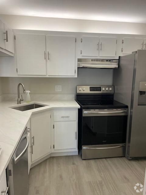Building Photo - 208 Foxtail Dr Rental
